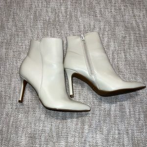 Nine West white booties